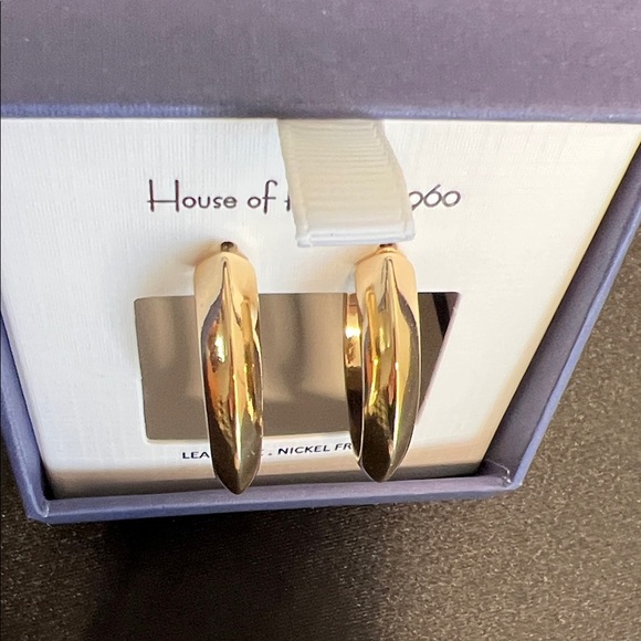 House of Harlow 1960 | Gold Tone Hoop Earrings ✨ - Picture 7 of 7
